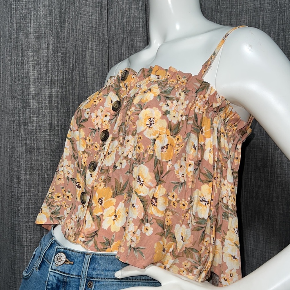 American Eagle Floral Print Smocked Crop Top with Banded Shelf Bra Small NWT
